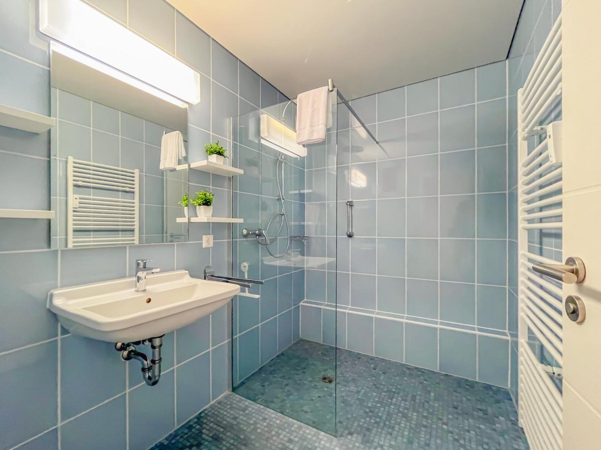 Rosenberg-Suites - Zentral, Stellplatz, Grosse Terasse, Business & Privat 하일브론 외부 사진